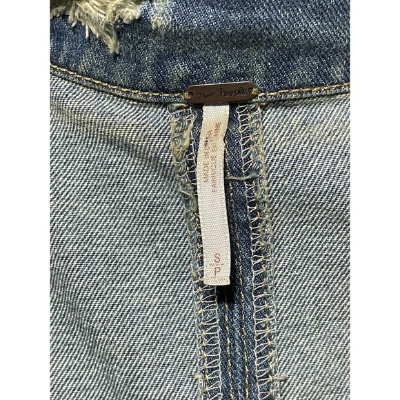 Free People Distressed Denim Vest - Picture 4 of 4